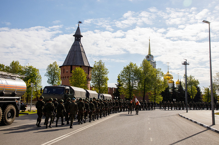 В Туле состоялся военный парад в честь Победы в Великой Отечественной войне