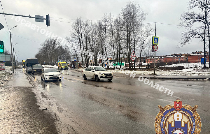 В Туле сбили 12-летнего мальчика, переходившего дорогу на «красный свет»