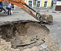 Яму на улице Каминского в Туле начали ремонтировать