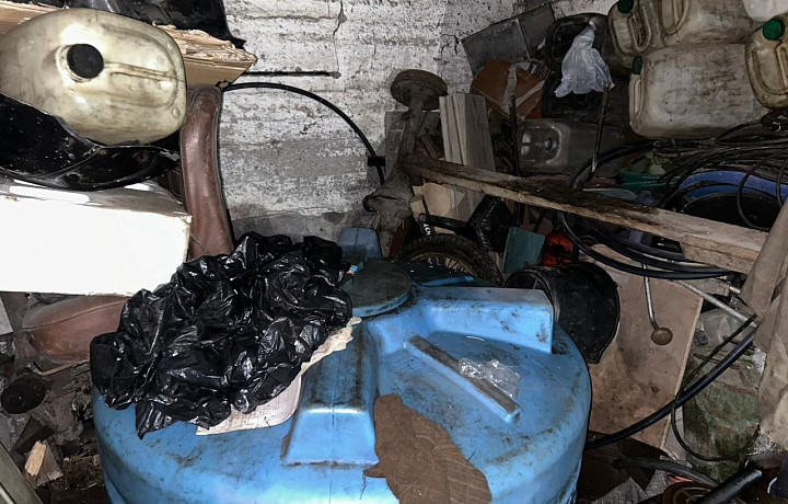 Тульские полицейские задержали похитителей дизельного топлива