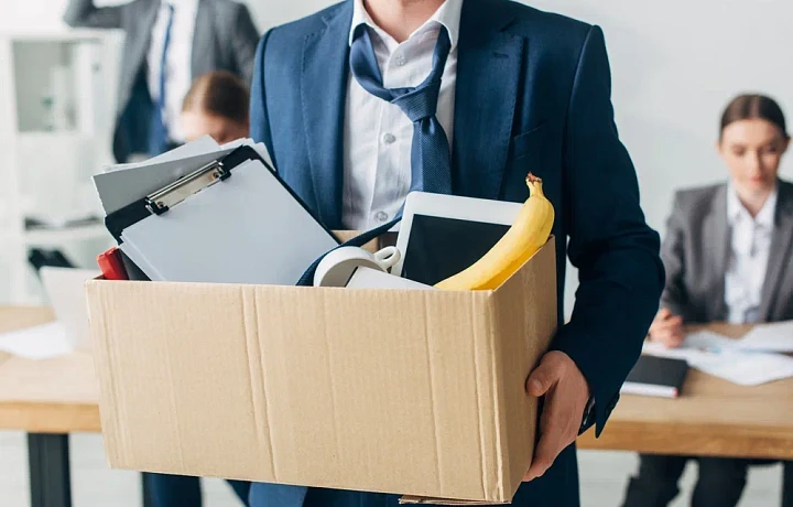 Мишустин: около 200 тысяч россиян могут стать безработными