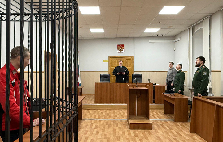 Военнослужащему из Щекинского района продлили арест за самоволку и нападение на женщину