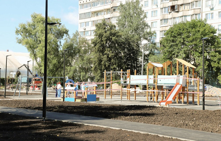 Благоустройство сквера на улице Литейной в Туле выполнено на 70%