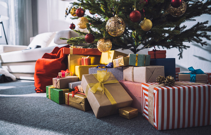 Тулякам назвали самые желанные новогодние подарки