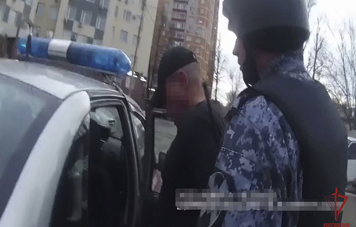 ﻿Росгвардейцы задержали 50-летнего дебошира в баре в Туле