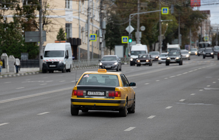 Тульские таксисты лишились 152 разрешений с начала года из-за нарушений