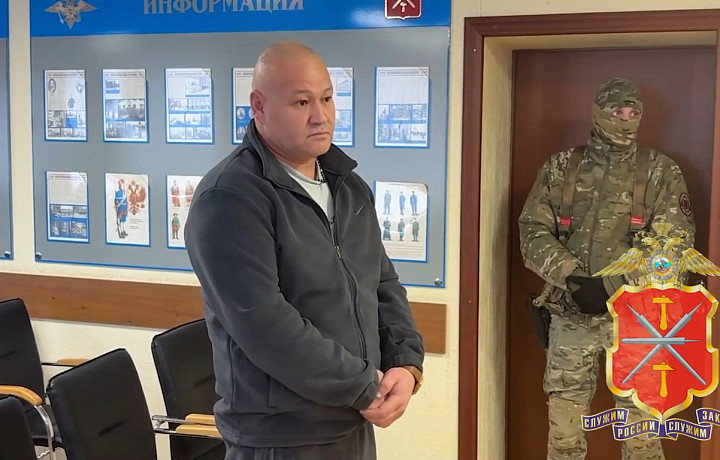 Продвигал идеи этнического превосходства: в Туле 42-летнего мигранта лишили гражданства РФ за угрозу безопасности