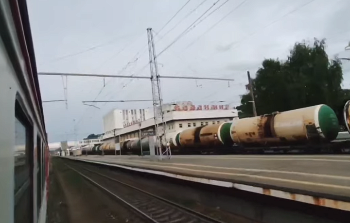 Двое путешественников проехали от Тулы до Урала на электричках