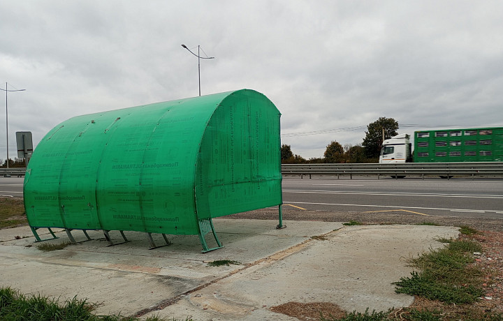 «Берлинская стена» на трассе М4: жители шести деревень Воловского района оказались в транспортной изоляции