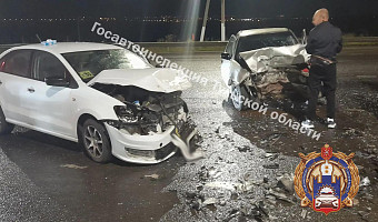 В аварии под Тулой пострадали два человека