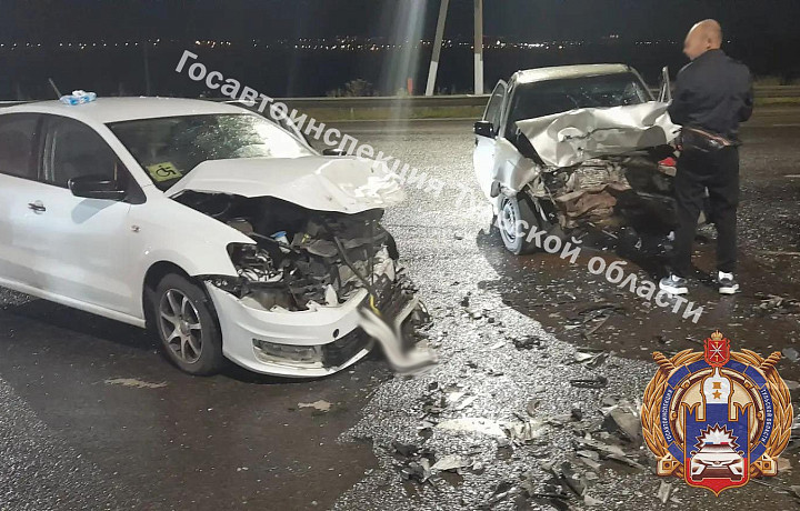 В аварии под Тулой пострадали два человека