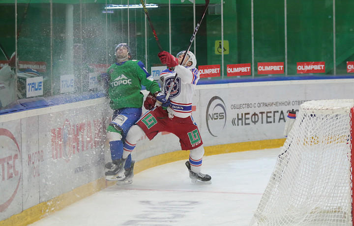 АКМ обыграл нефтекамский "Торос" со счетом 3:1
