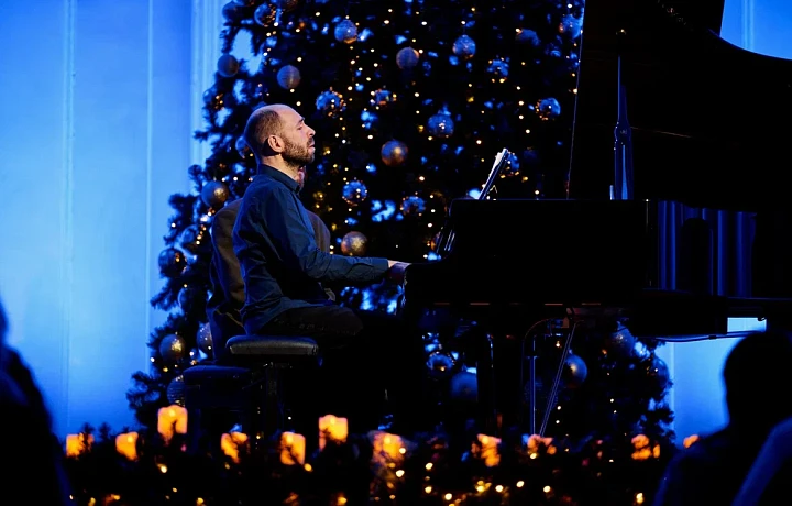 В Туле прошёл концерт «Бах при свечах» в рамках «Музейной зимы»