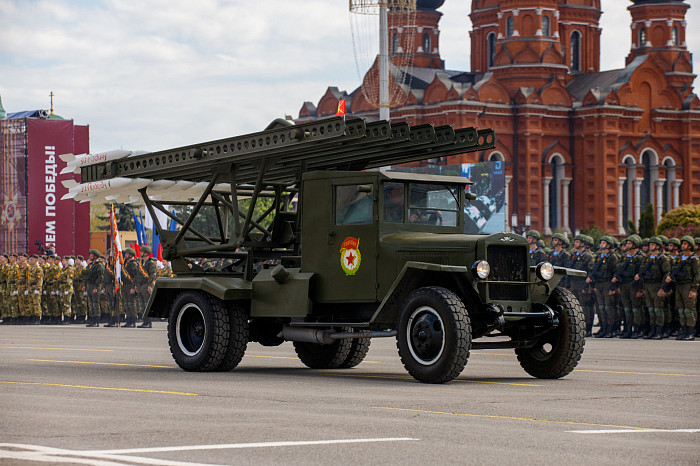 В Туле состоялся военный парад в честь Победы в Великой Отечественной войне