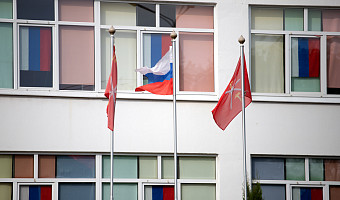 Юрист рассказал, как защитить школьников от деструктивного влияния извне