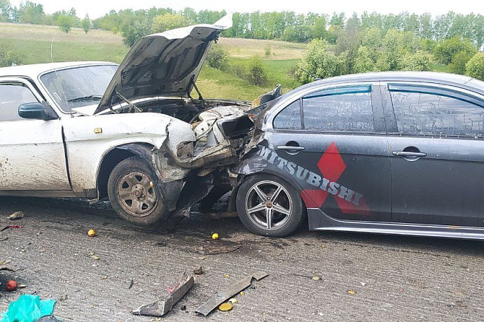 Стали известны подробности массового ДТП с фурой на трассе М-2 в Чернском районе