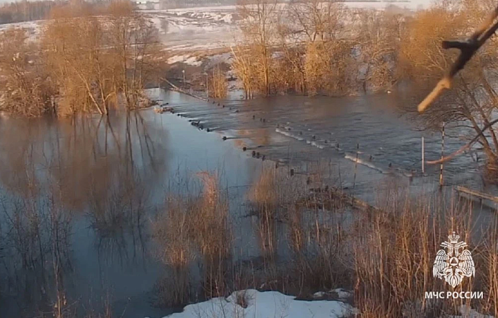 В Щекинском районе и Туле из-за подъёма Упы затопило два низководных моста