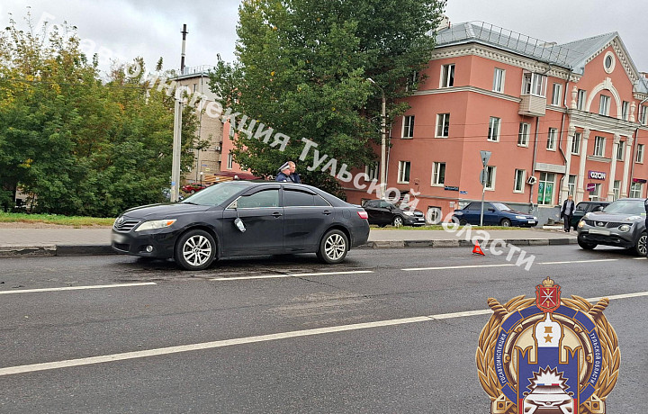 40-летний мужчина попал под машину на улице Кутузова в Туле