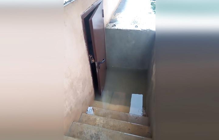 Туляки пожаловались на затопленные подвалы в ЖК «Молодежный»