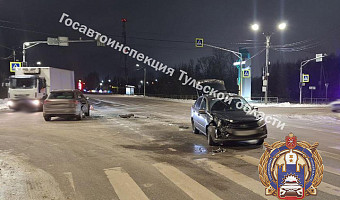 ДТП с участием Volkswagen Tiguan и Lada Granta произошло в Щекинском районе