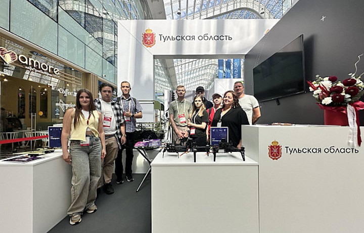 Тульская делегация завоевала золотую медаль на соревнованиях дронов на форуме в «Сколково»