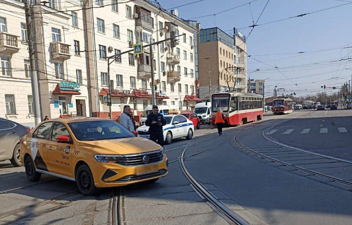 ДТП на улице Советской в Туле спровоцировало задержку трамваев