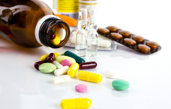 Врач Бедаева назвала витамины, избыток которых приводит к увеличению веса