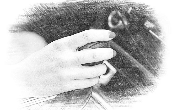 В Туле на торгах за 2,2 млн рублей продают арестованный Porsche Panamera