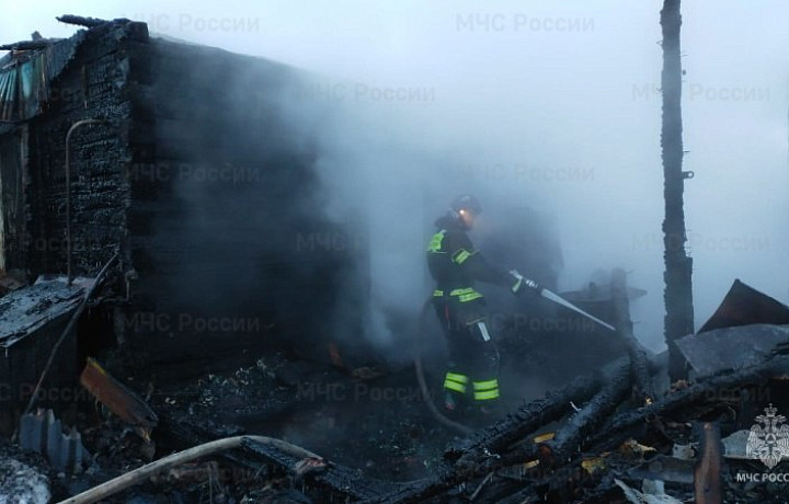 На пожаре в Веневском районе погиб мужчина