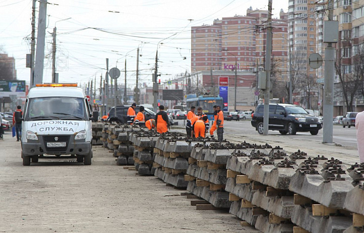В Туле начался комплексный ремонт проспекта Ленина