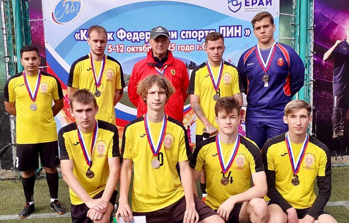 Спортсмены из Тульской области стали бронзовыми призерами на Всероссийских соревнованиях по мини-футболу