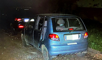 В Туле из автомобиля украли почти два миллиона рублей