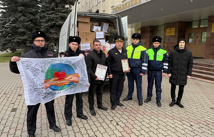 Тульские полицейские присоединились к акции «Полиция - армии»