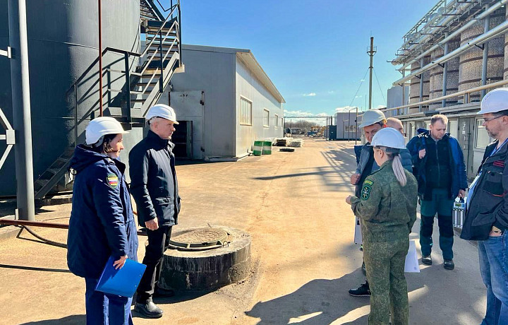 В Новомосковске установили предполагаемый источник химических запахов: начата прокурорская проверка