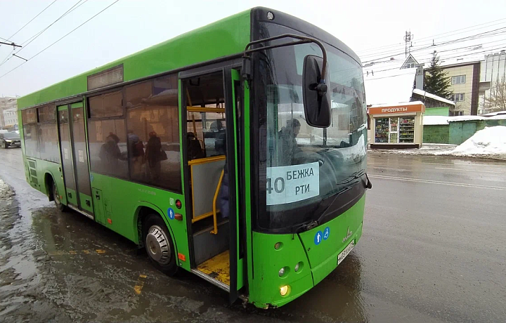 По вине водителей автобусов с начала 2024 года в Тульской области произошло 11 ДТП
