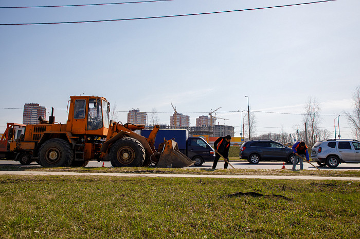 Уборка мусора ведется круглосуточно на тульских улицах