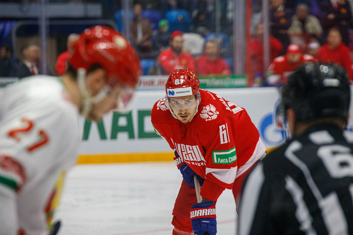 Фоторепортаж: как прошел матч между национальными сборными России и Беларуси