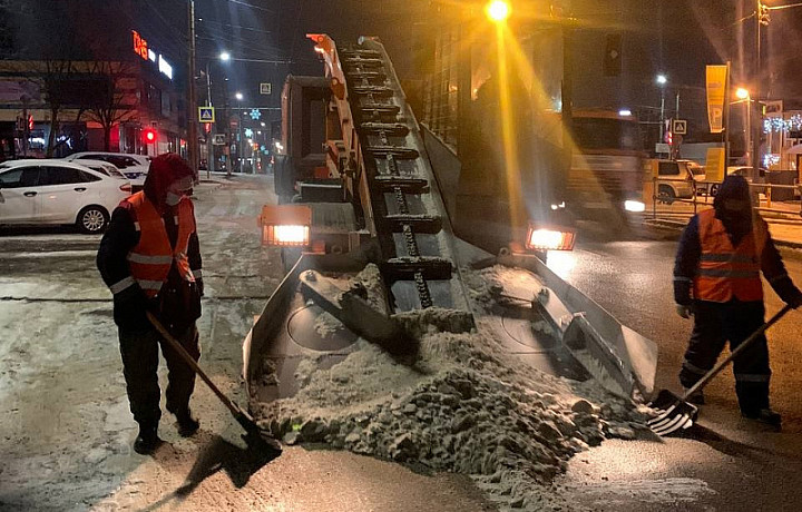 На уборку Тулы 9 января выйдут более 150 единиц техники и около 180 рабочих