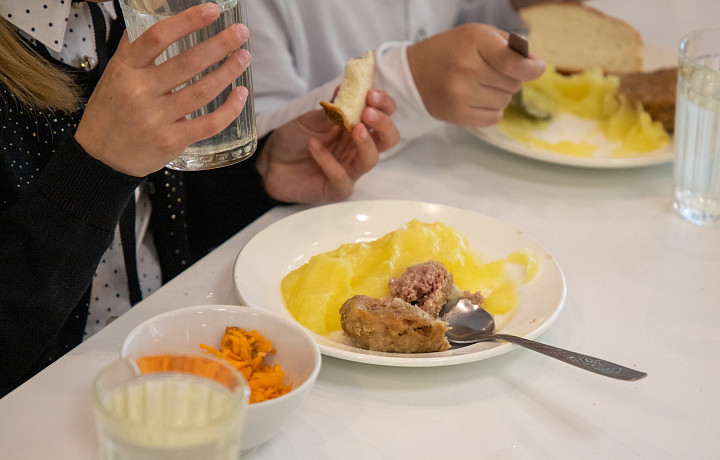 Тульский предприниматель поставлял в школу и психдиспансер масло неизвестного происхождения