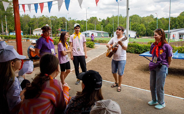 От палаток на Красивой Мече до берега моря: как и куда отправить ребенка отдыхать летом
