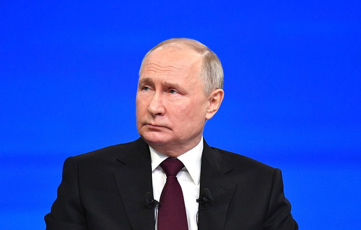 Президент Путин заявил, что террористы хотели посеять панику, но встретили единение народа