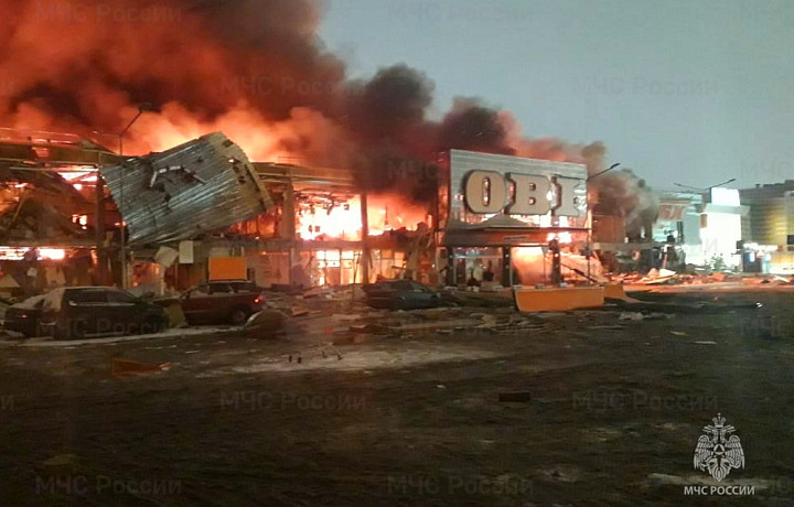 Пожар в ТЦ «Мега Химки»: что известно к этому часу