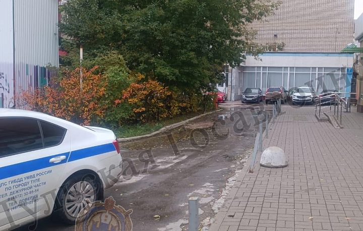 Туляк на Toyota Land Cruiser сбил пенсионерку на Красноармейском проспекте в Туле