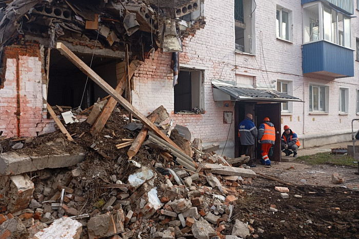 Обрушение жилого дома после взрыва в Куркино: что сейчас происходит на месте ЧП