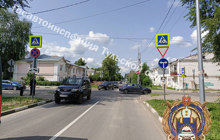 «УАЗ Патриот» сбил женщину на пешеходном переходе в Новомосковске