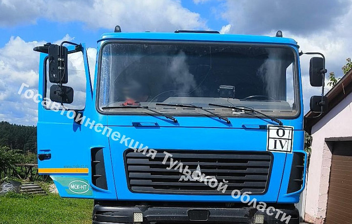 ﻿Мусоровоз насмерть сбил пешехода в Заокском районе