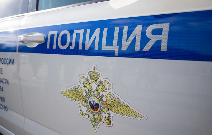 Алексинец избил мужчину и отобрал у него мобильный телефон