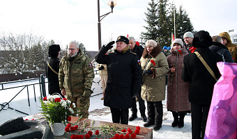 В Тульской области почтили память героев крейсера «Варяг»