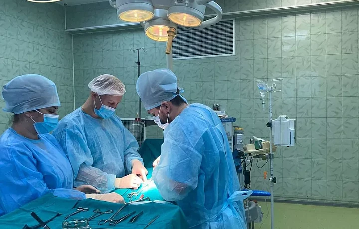 Тульские медики спасли жизнь мальчику с резаной раной и остановкой сердца