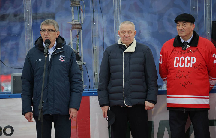 Владислав Третьяк посетил Тулу